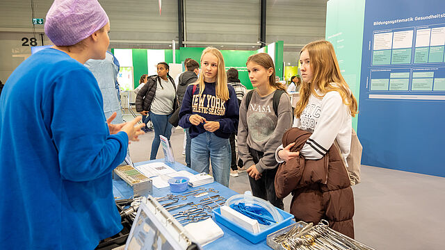 Zentralschweizer Bildungsmesse Zebi & Zentralschweizer Berufsmeisterschaft FaGe 