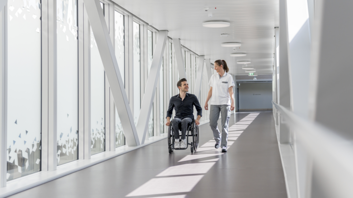 Einblick Pflege - Offene Türen für Pflegefachpersonen 