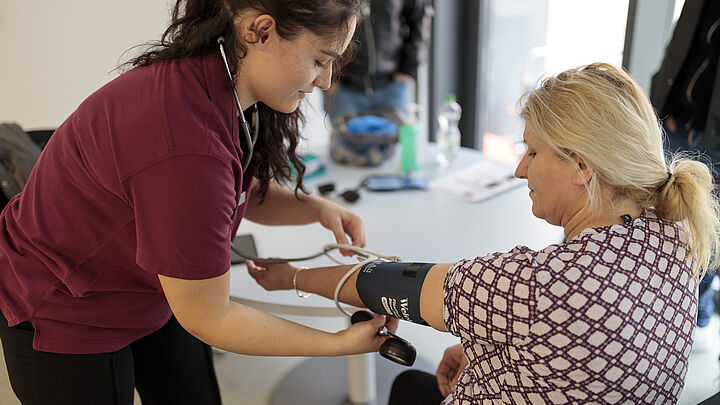 Einblickstag Pflege - Quereinstieg 